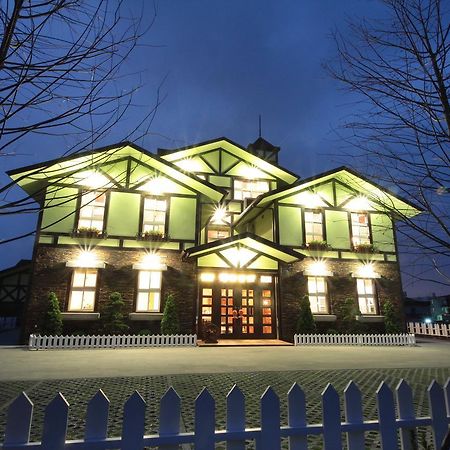 Luxembourg Hills Homestay Jiaoxi Bagian luar foto